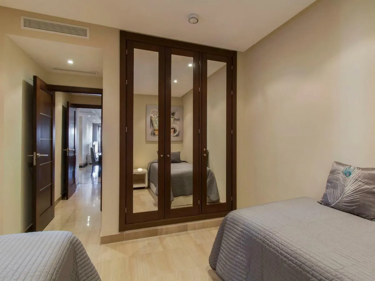 Apartment Bahia De La Plata By Interhome Estepona